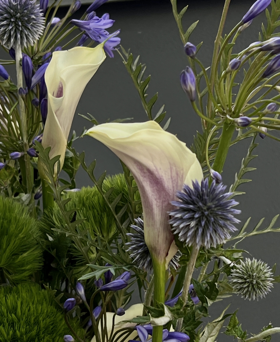 Bouquet with exotic flowers Lilac Paradise