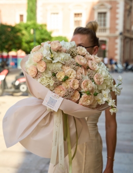 "Champagne Blush" - Ramo Elegante