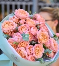 Bouquet of peony spray roses JULIETT