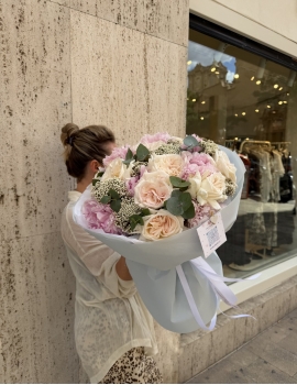 Author’s bouquet “Vanilla Blush”