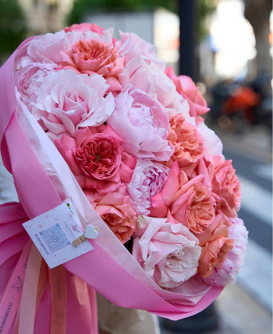 "Valencia Blush"