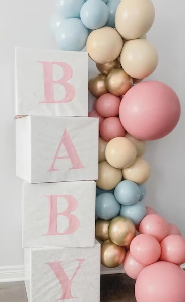 Gender reveal balloons